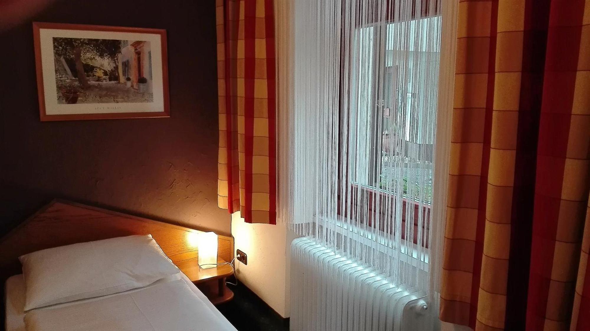 Pension Waldfriede Bad Tatzmannsdorf Oda fotoğraf